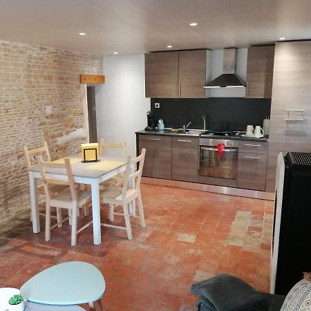 Charmante Petite Maison De La Cote Normande Курсёль-сюр-Мер Экстерьер фото